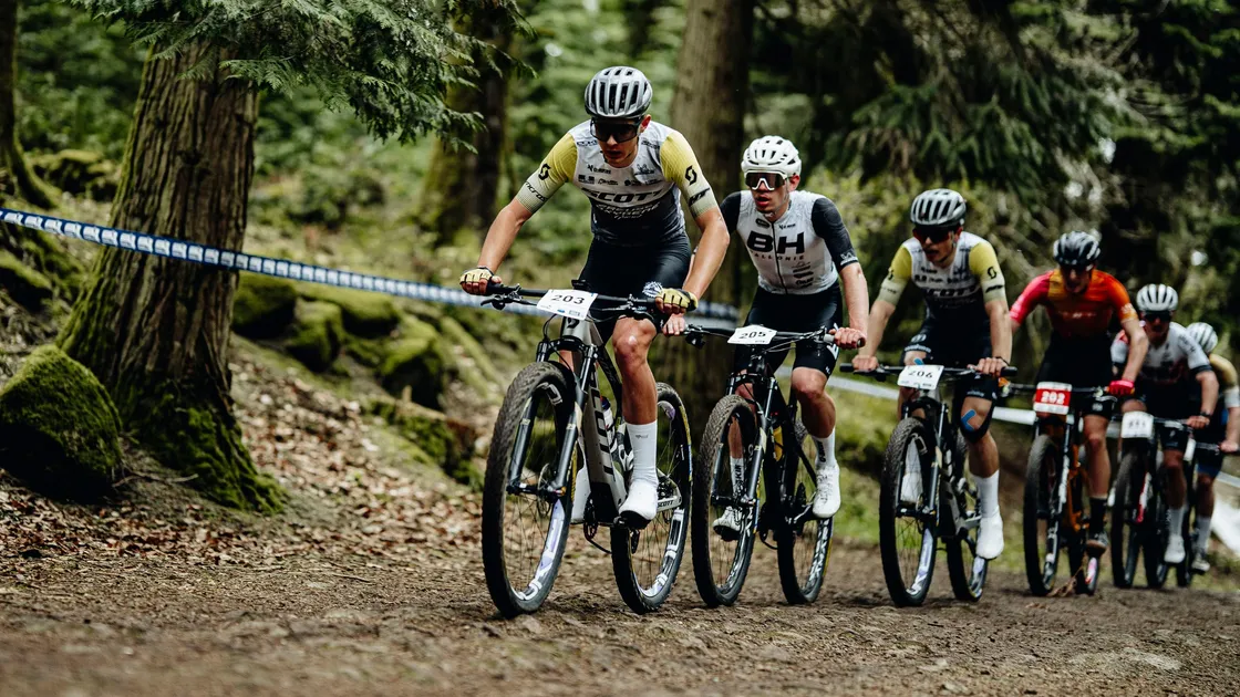Peloton VTT coupe de france